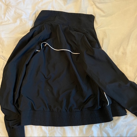 SOLD Vintage Nike jacket - Picture 2 of 3